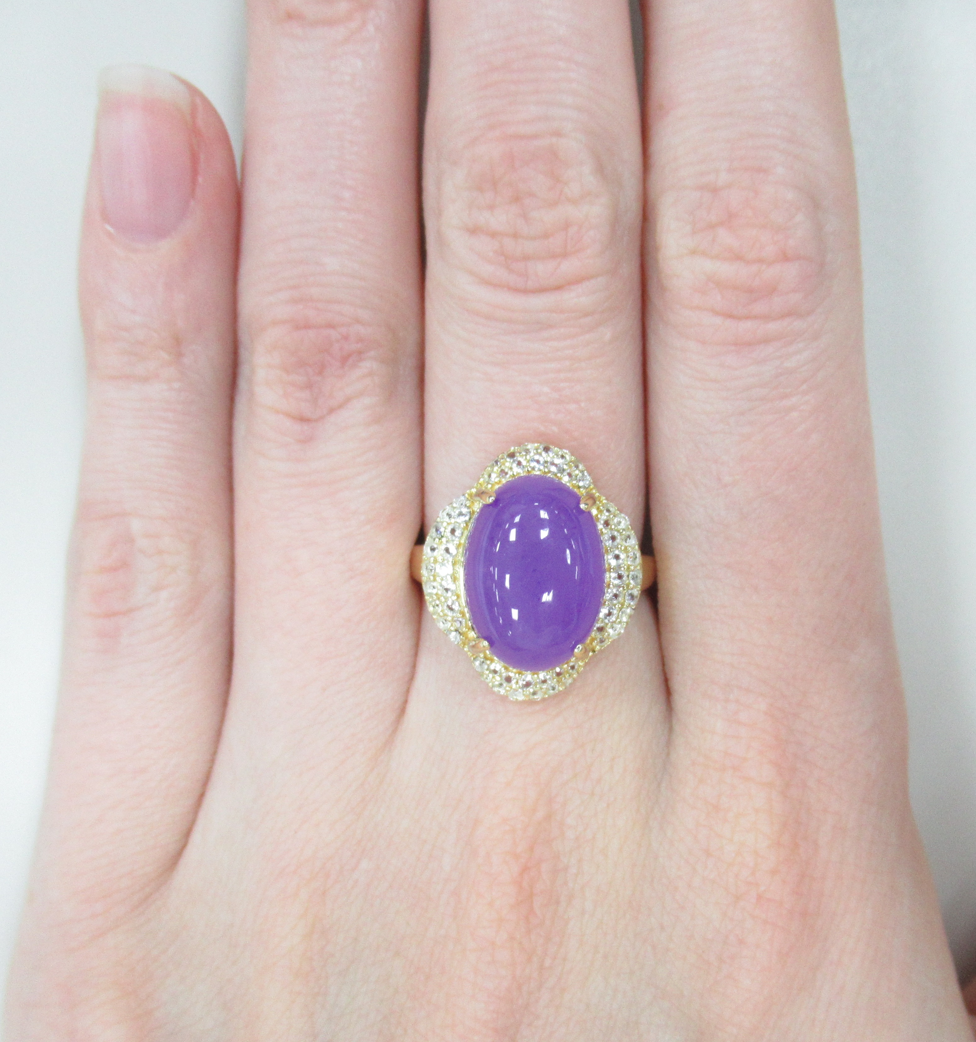 Серебряное кольцо с лавандовым жадеитом